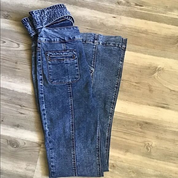 NWOT~Akira Front Tie Accent Boot Cut Denim Jeans Juniors Sz 11 - Picture 4 of 5